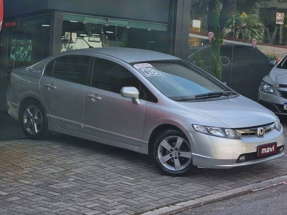 HONDA CIVIC 1.8 LXS 16V FLEX 4P MANUAL